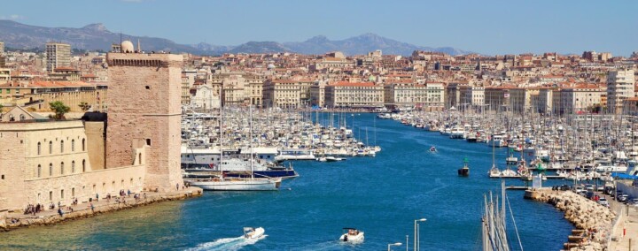 vue aérienne du port de Marseille