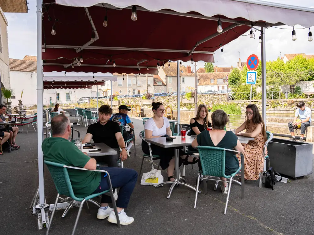 terrasse à cosne cours sur loire